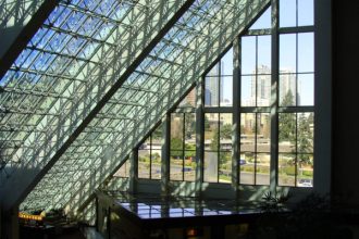 Business Directory WordPress plugin, photoby-glass_hotel_800-600x430